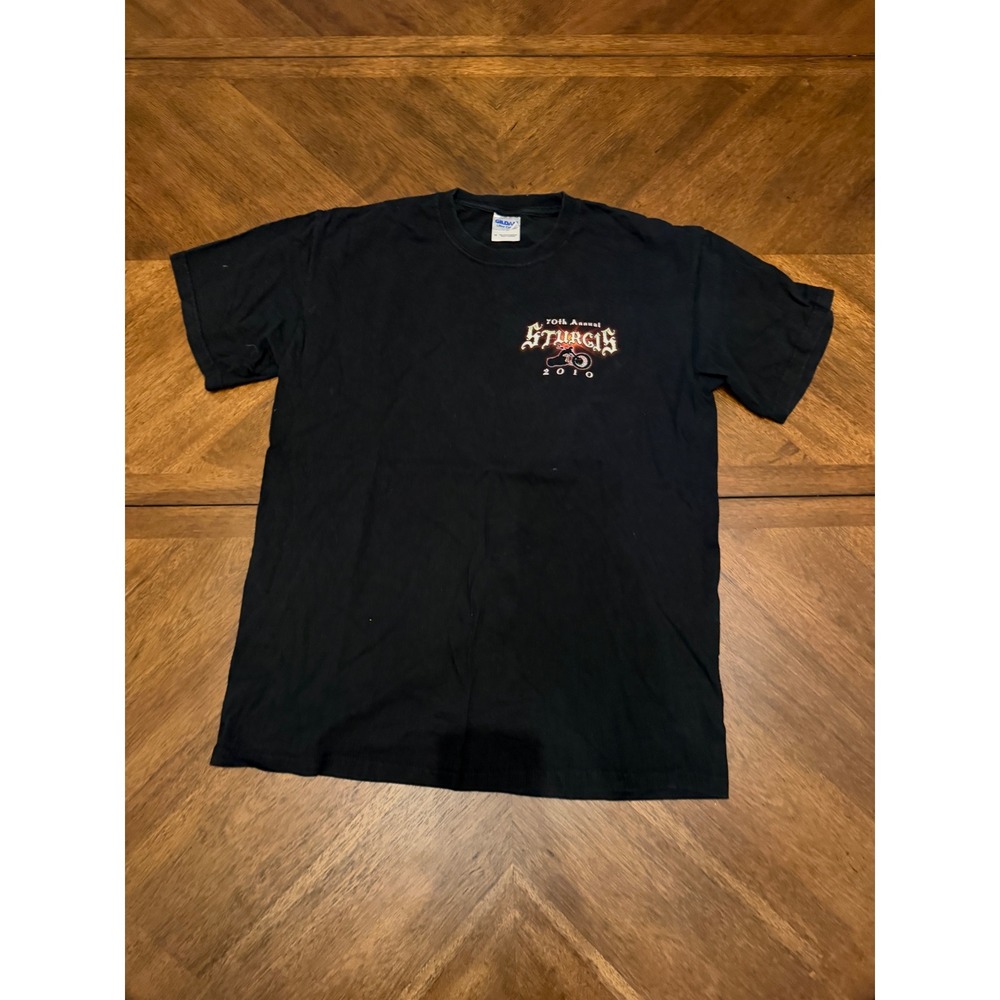 Gildan Mens 2010 Sturgis 70th Anniversary Motorcycle Rally Skull T-Shirt Black M - Picture 2 of 6